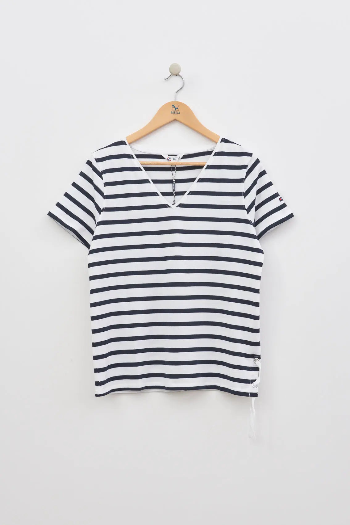 Striped V-neck T-shirt in 180g cotton