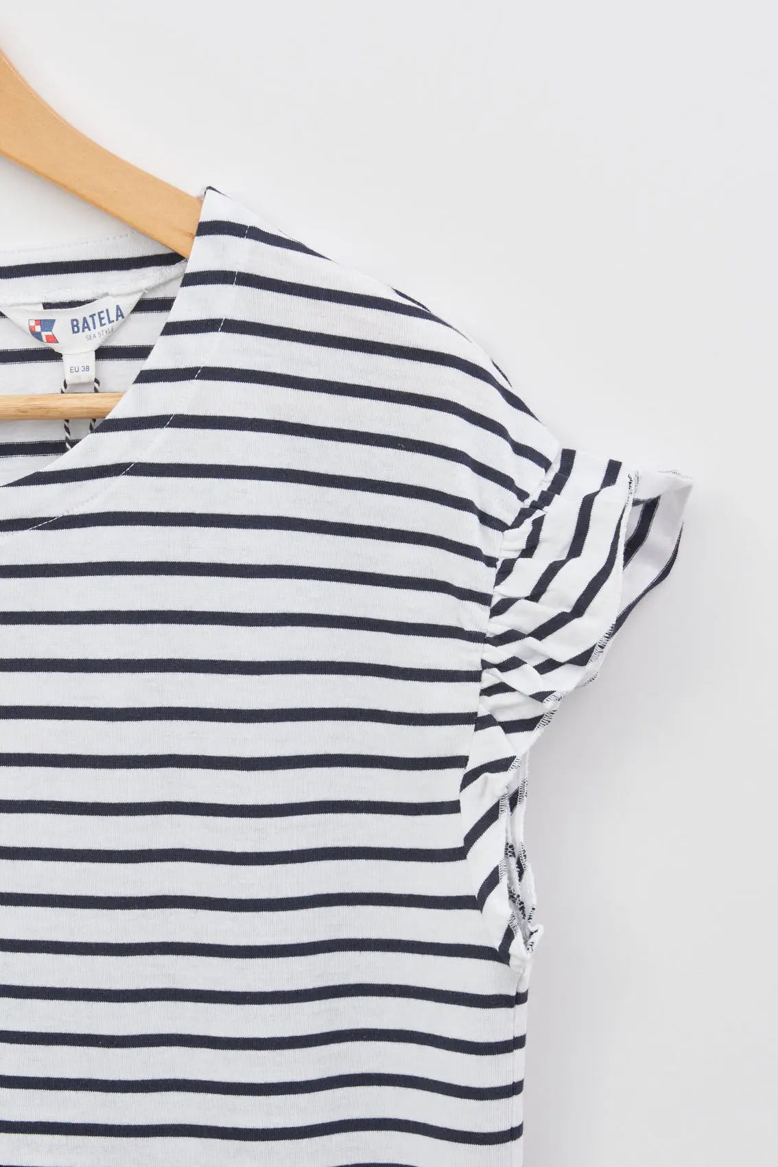 Tee shirt rayé ou marinière à manches courtes volantées