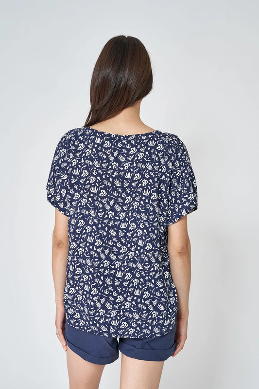 100% viscose T-shirt or blouse with a marine print
