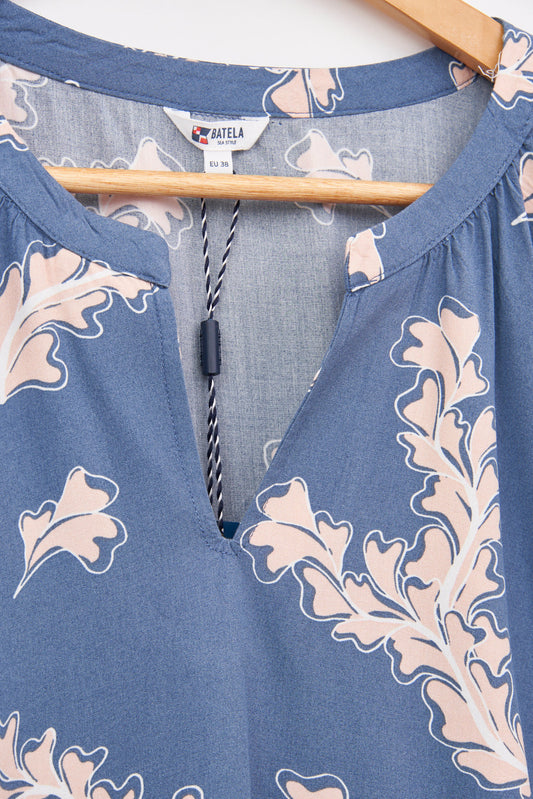 100% viscose T-shirt or blouse with a marine print
