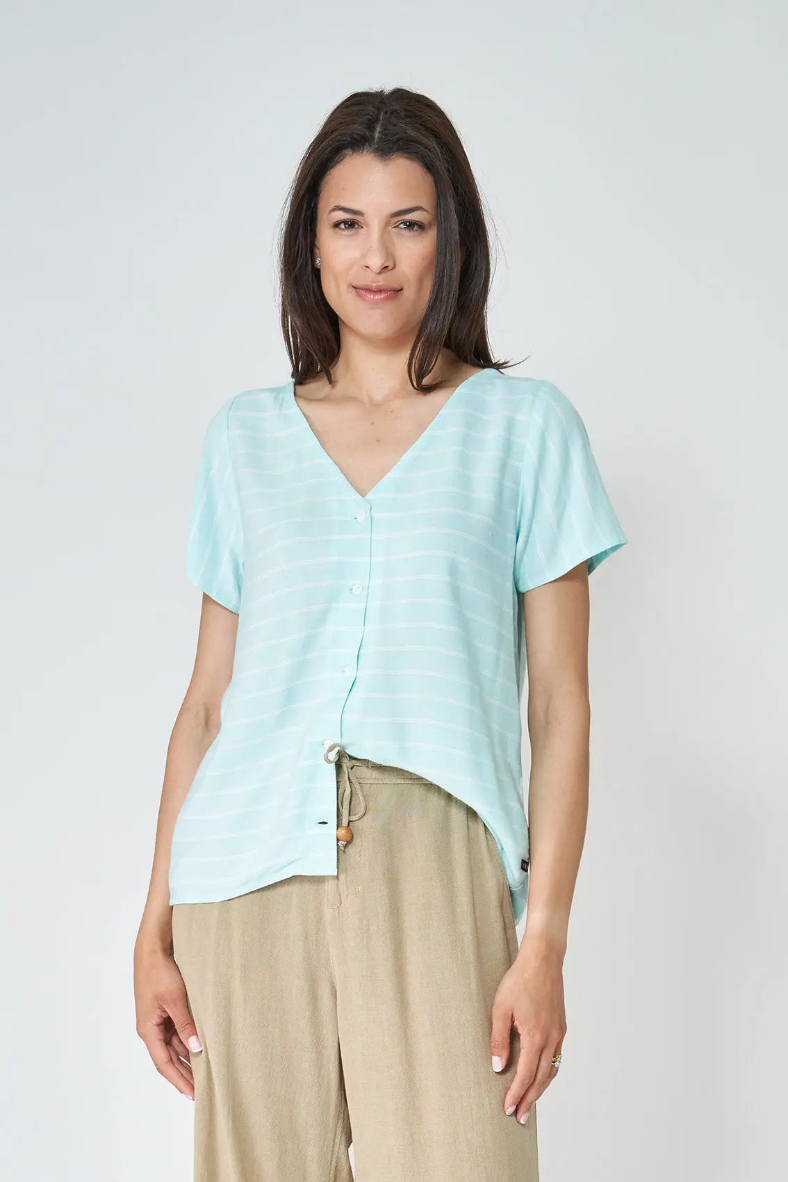 100% viscose striped V-neck shirt