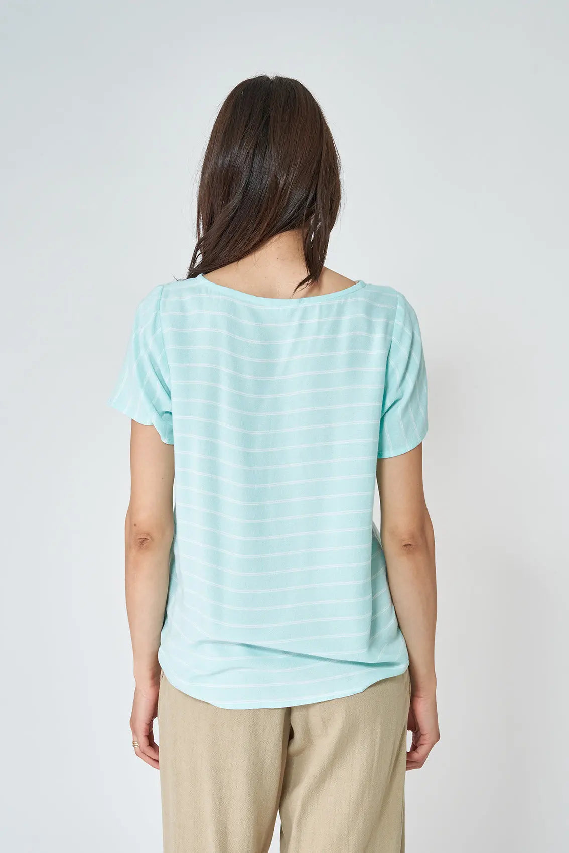 100% viscose striped V-neck shirt
