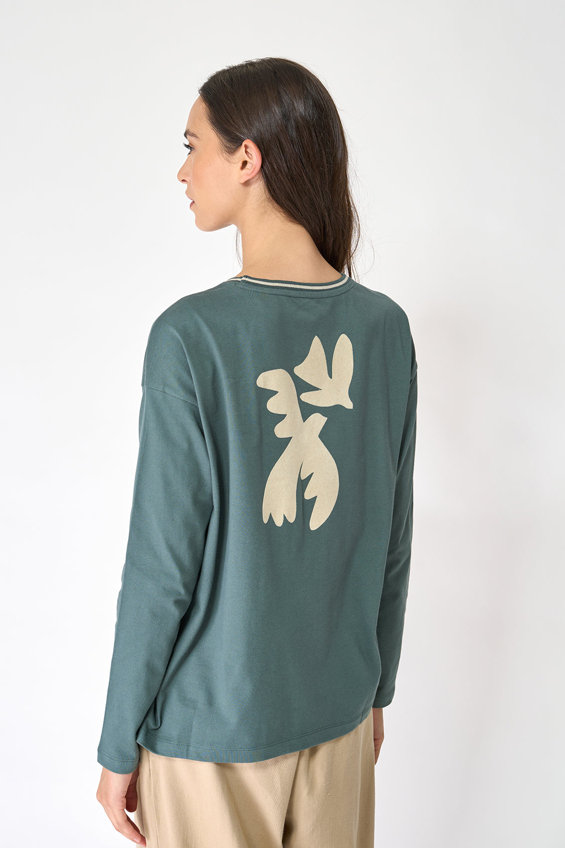 T-shirt en coton imprimé dos.