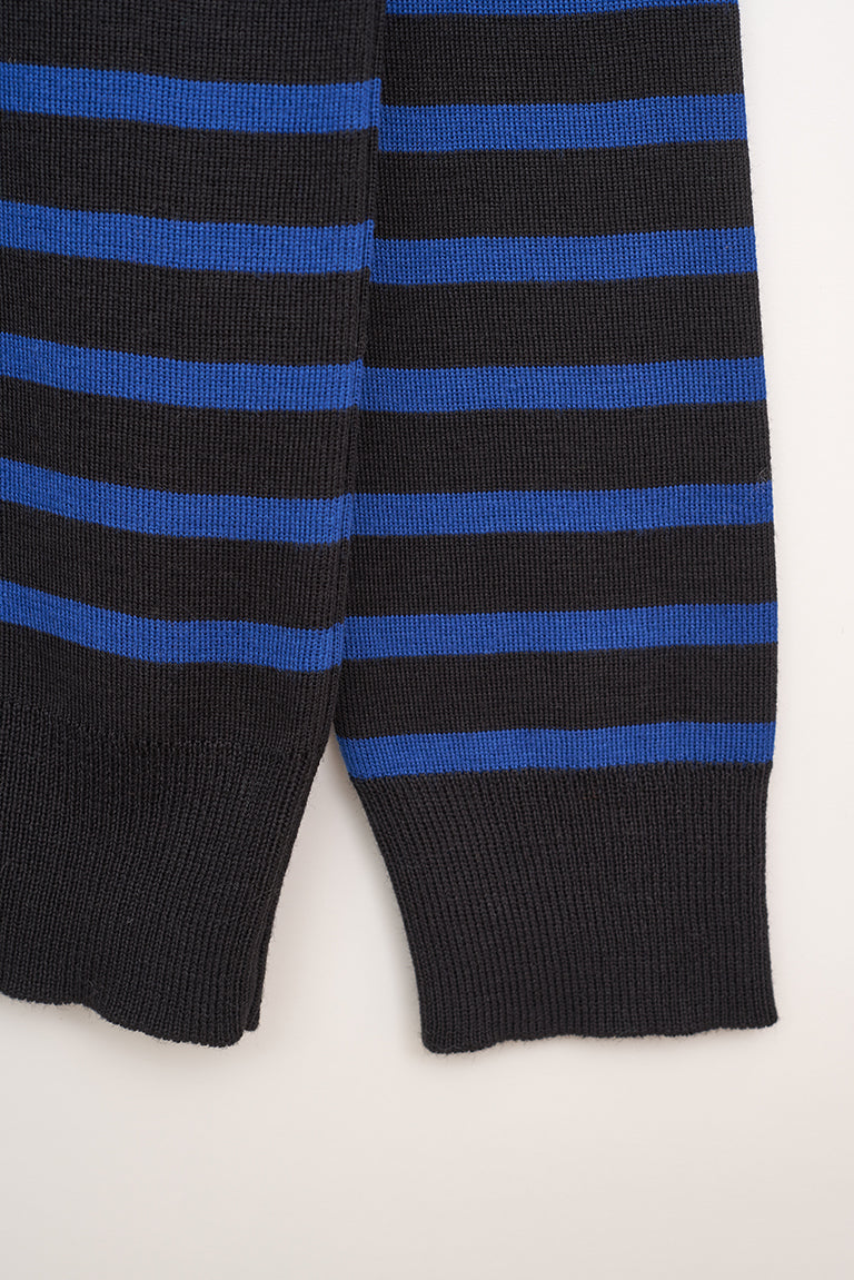 Classic sailor-style knit and ribbed sweater