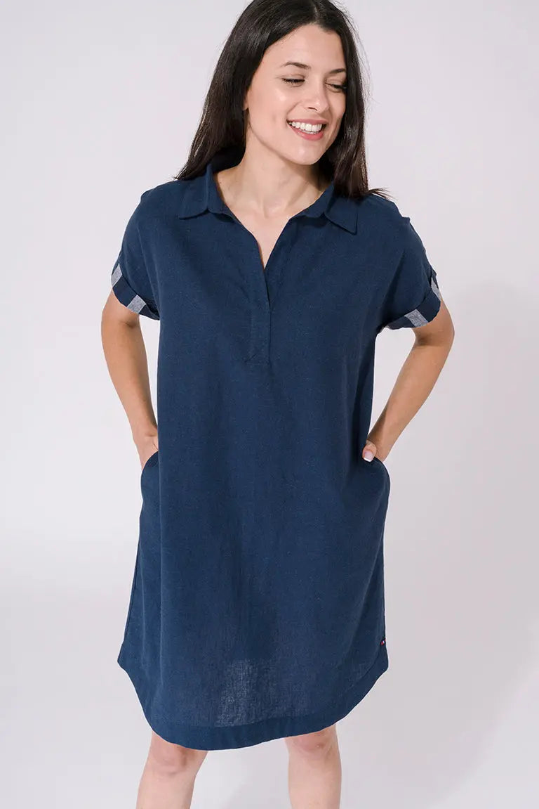 Short-sleeved linen and cotton dress