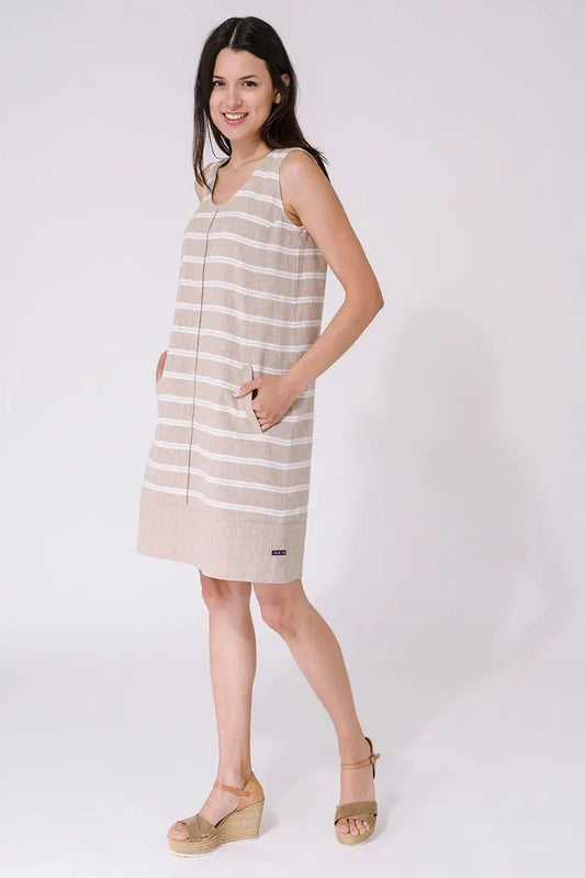 Sleeveless dress