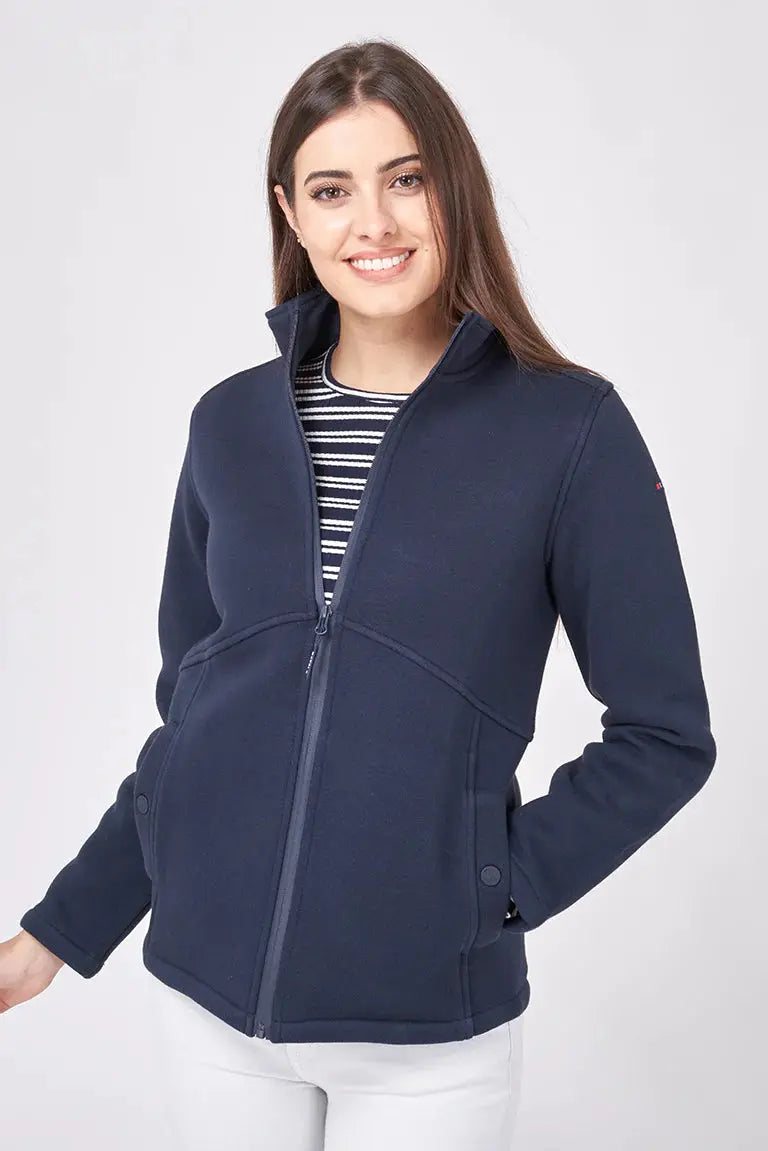 Veste de style sweatshirt avec doublure en polaire. 