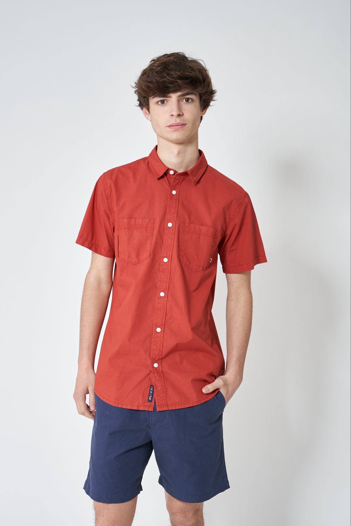 Short-sleeved cotton shirt