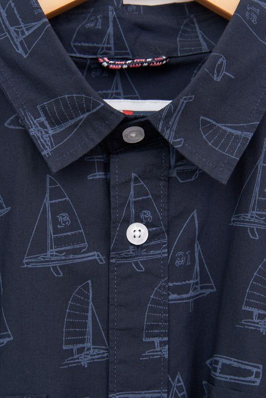 Short-sleeved cotton shirt