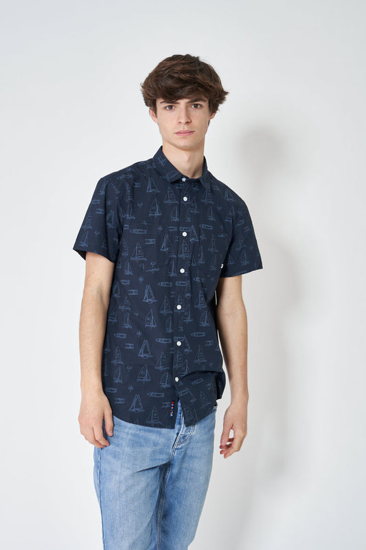 Short-sleeved cotton shirt