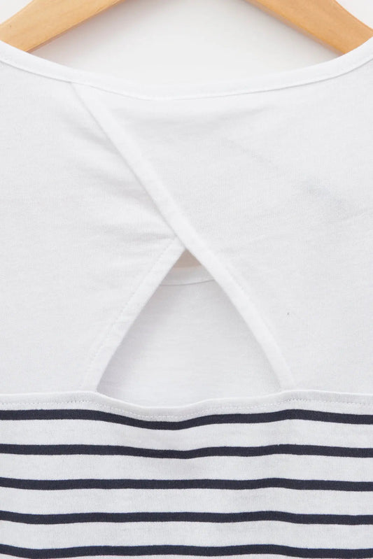 Short-sleeved striped T-shirt with round neck and buttons