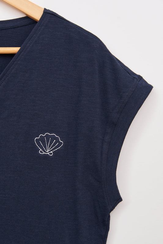 Short-sleeved V-neck cotton T-shirt