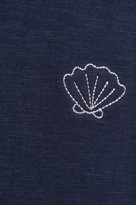 Short-sleeved V-neck cotton T-shirt