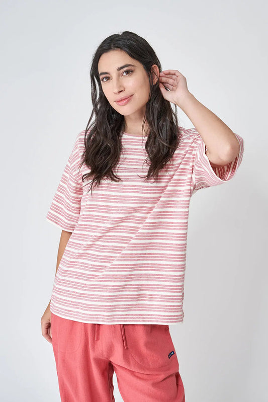 Oversize kamiseta mahuka-motz marraduna