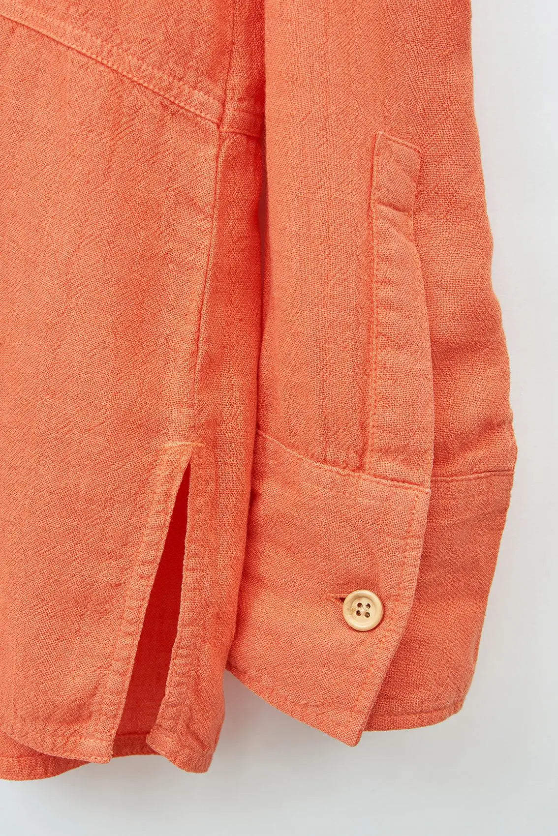 Long-sleeved T-shirt or blouse in linen and tencel