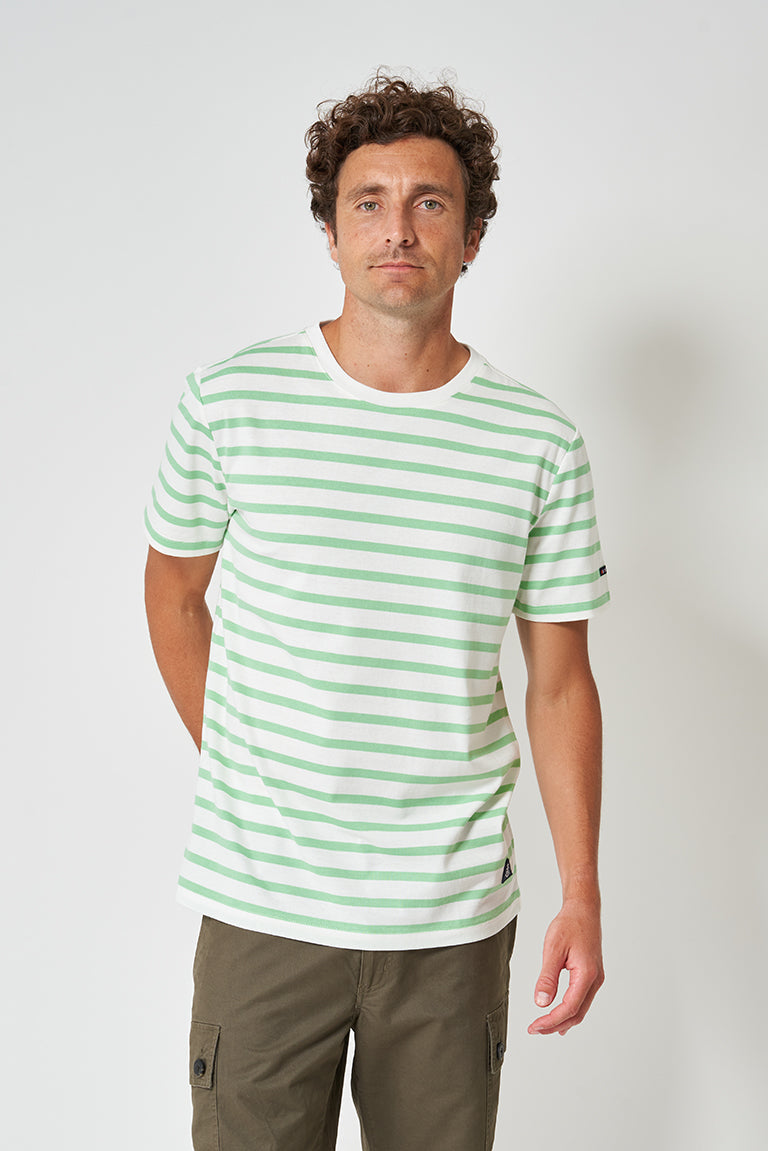 Camiseta a rayas de manga corta
