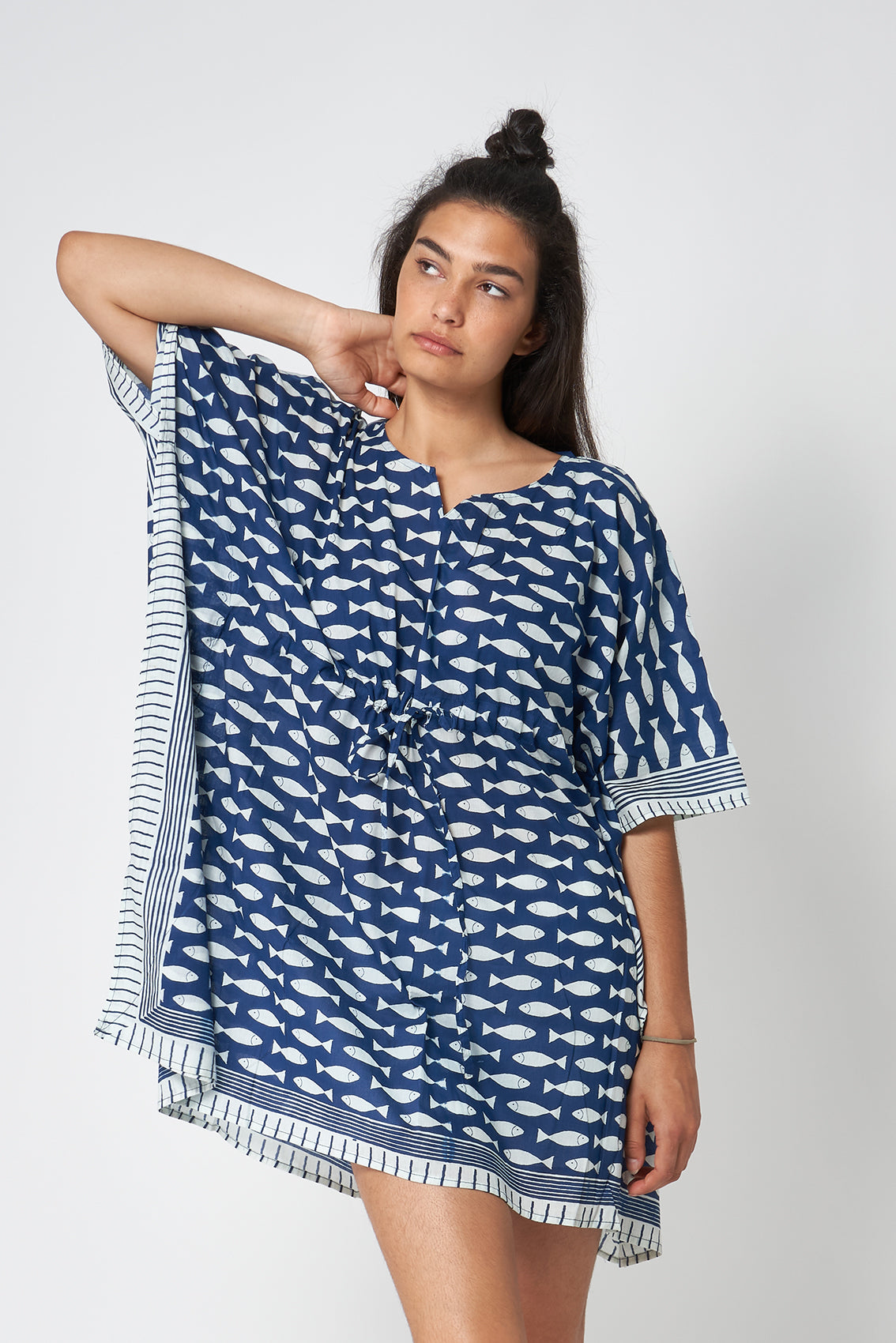 Poncho estampado peces fondo azul - Batela