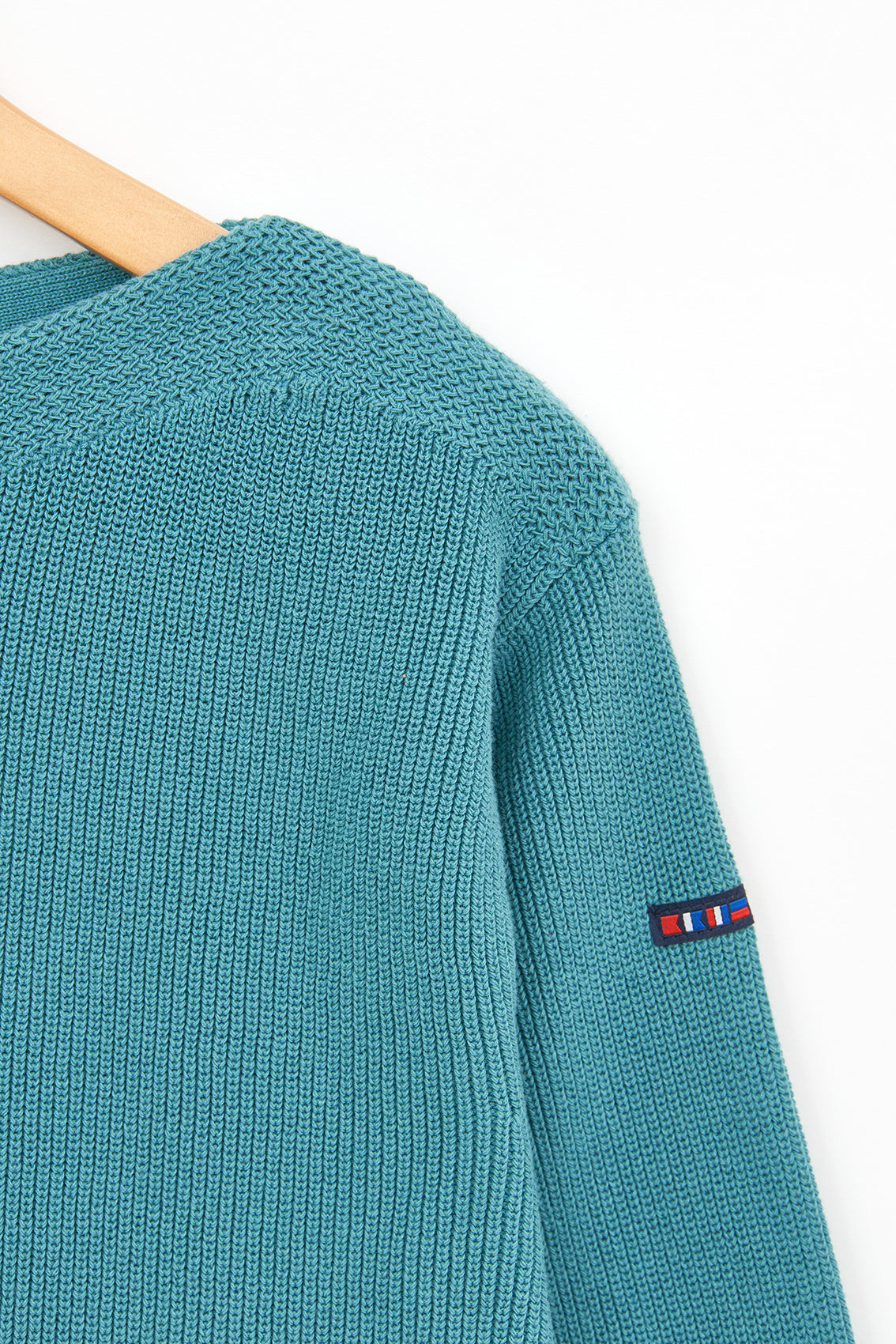 Jersey básico punto de algodón y cuello amplio