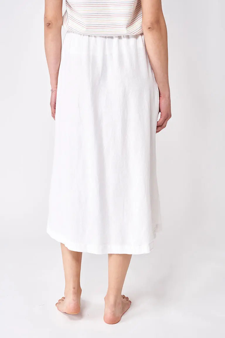 Falda larga confeccionada en lino y viscosa