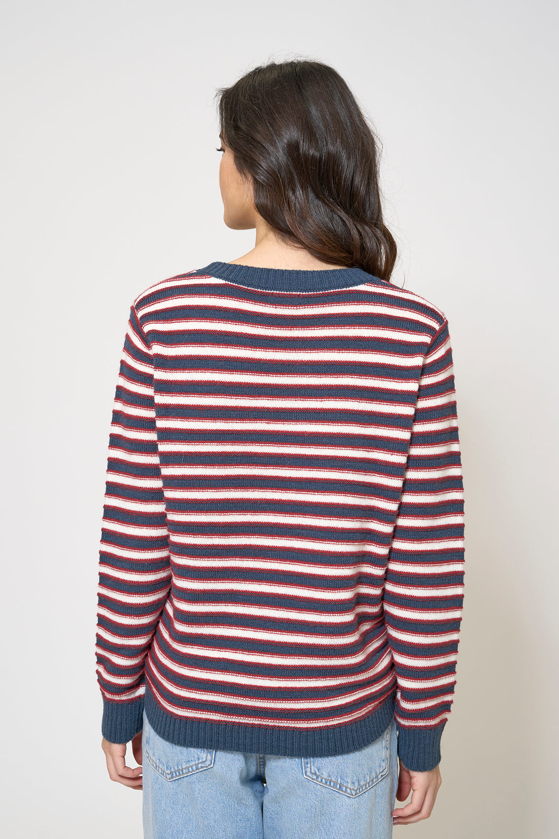 Jacquard-knit jumper
