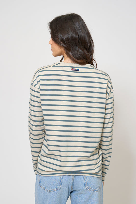 Striped t-shirt with buttons on sleeve