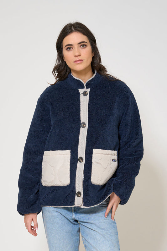 REVERSIBLE sherpa jacket