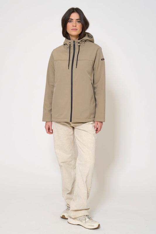 Hooded softshell jacket