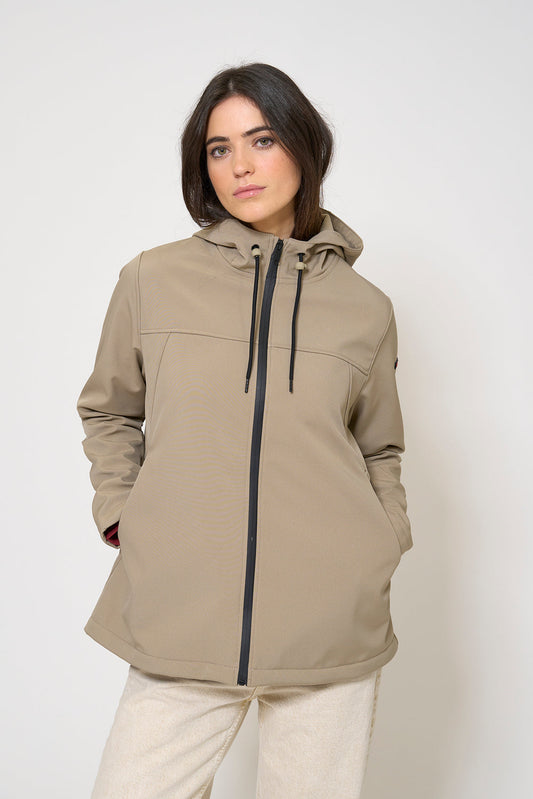 Hooded softshell jacket