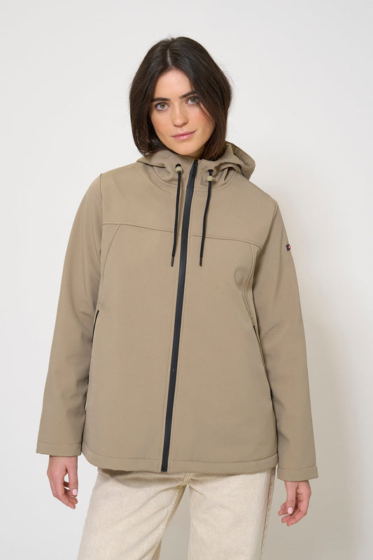Hooded softshell jacket