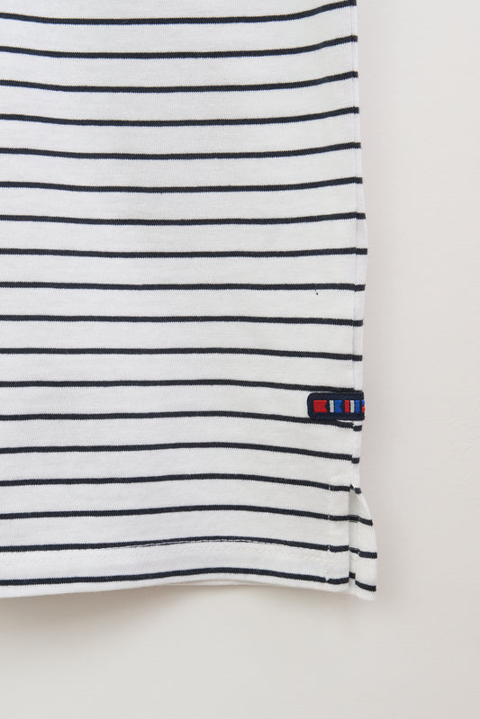 Camiseta a rayas con manga japonesa