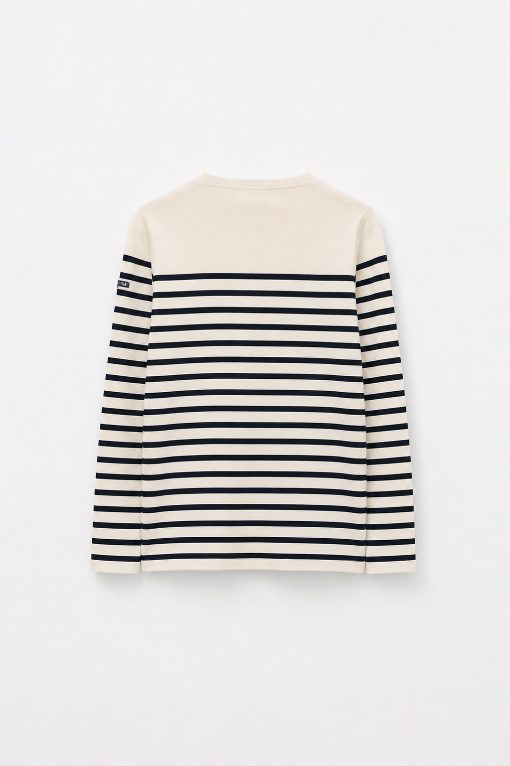 Round neck wool pullover