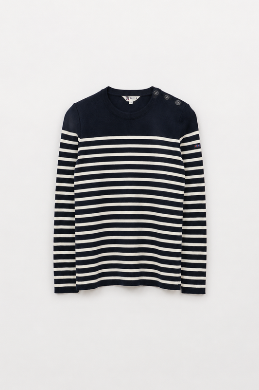 Round neck wool pullover