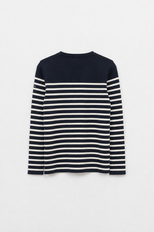 Round neck wool pullover