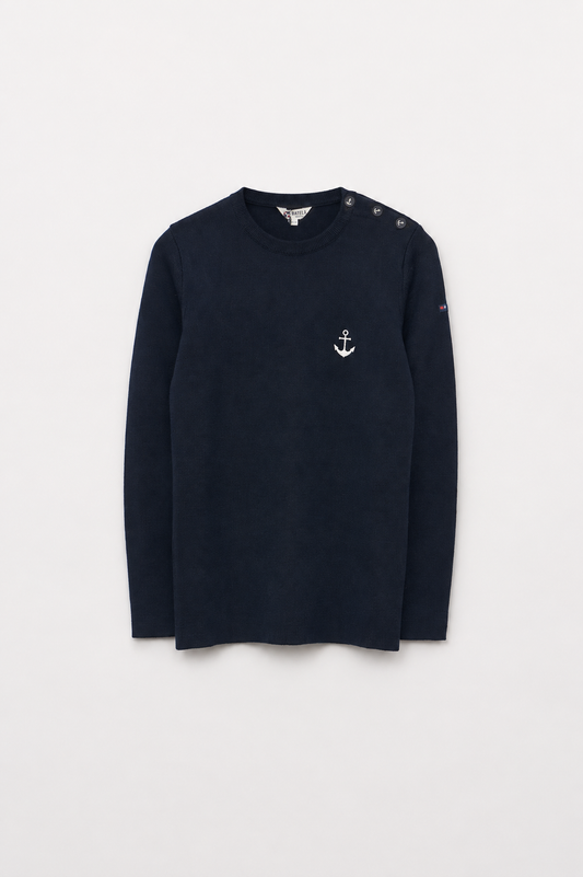 Round neck wool pullover