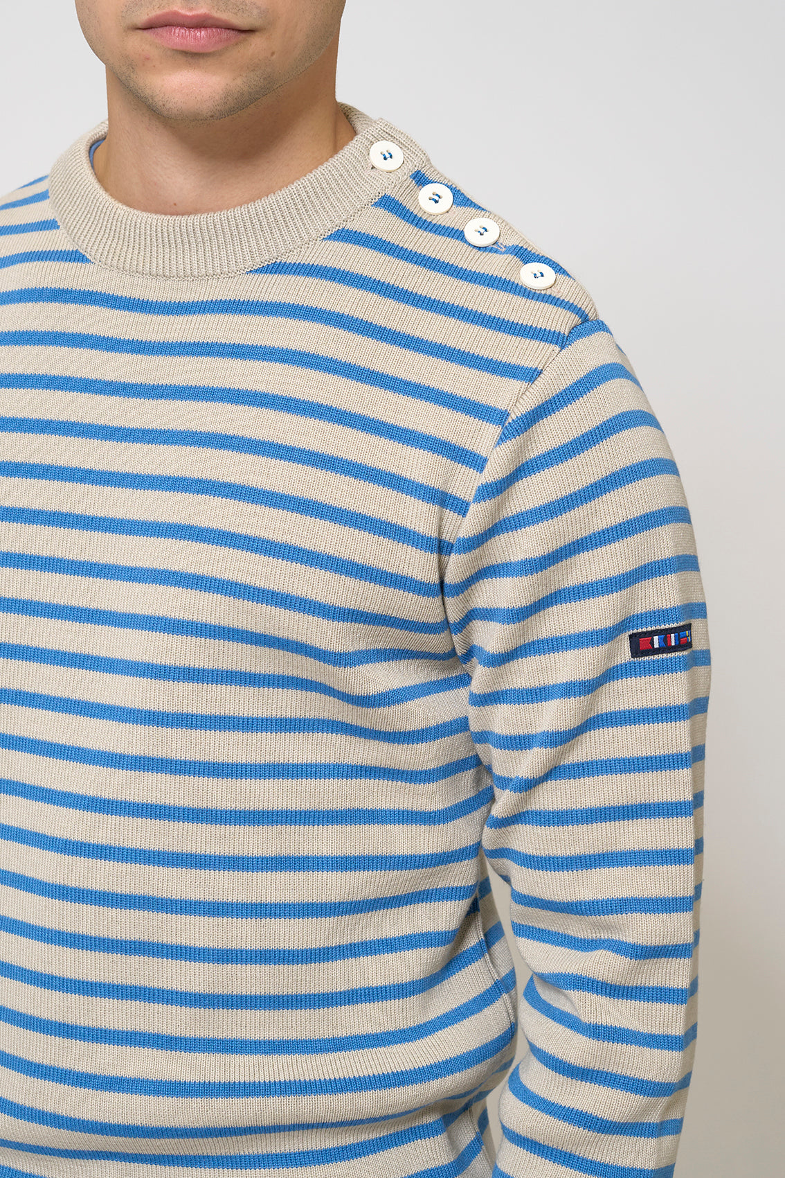 Breton wool sweater with crew neck and buttons 