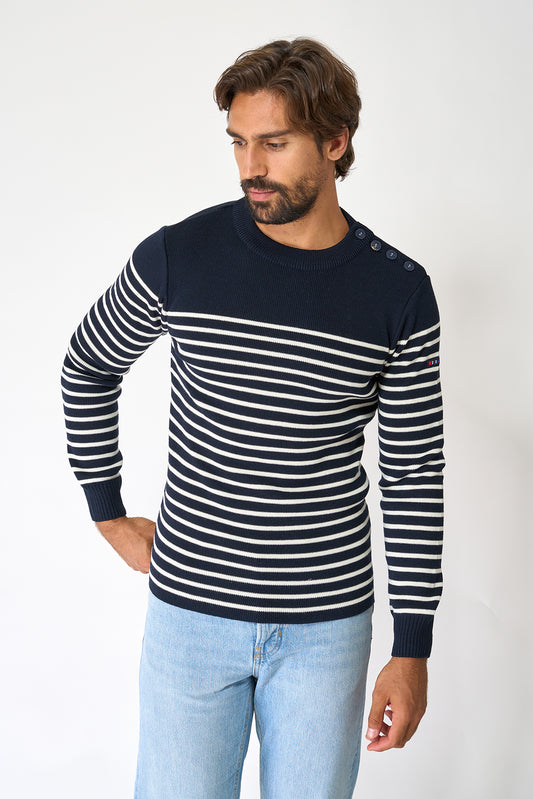 Breton wool sweater with crew neck and shoulder buttons