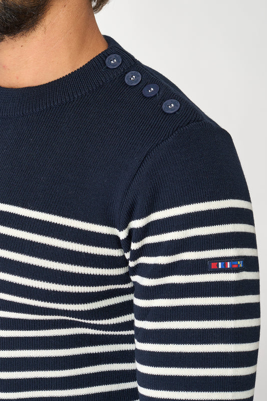 Breton wool sweater with crew neck and shoulder buttons