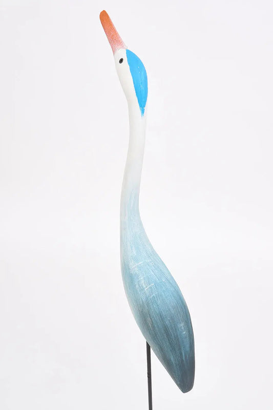 Ave costera estilizada en madera