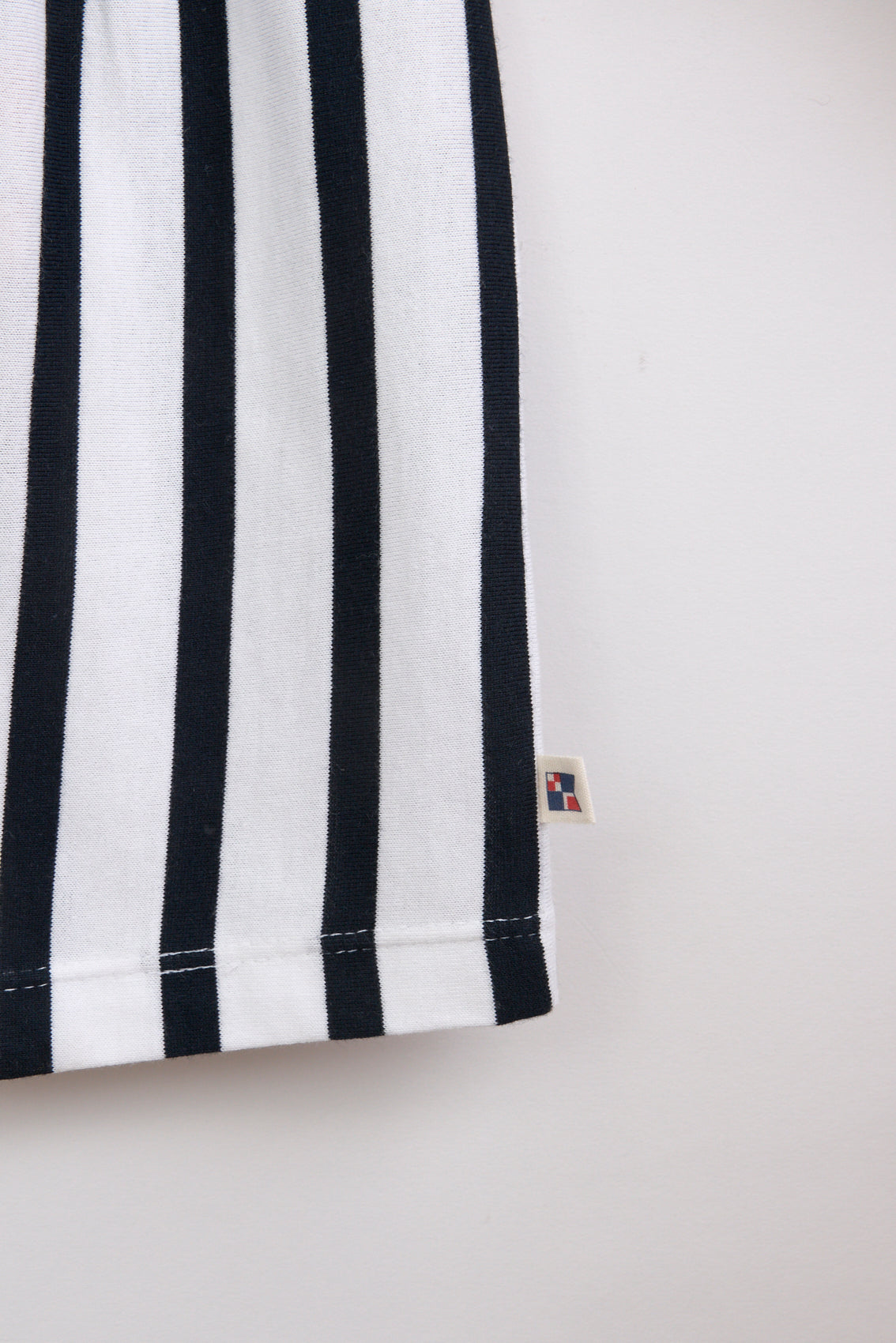 Robe bébé rayée à volants