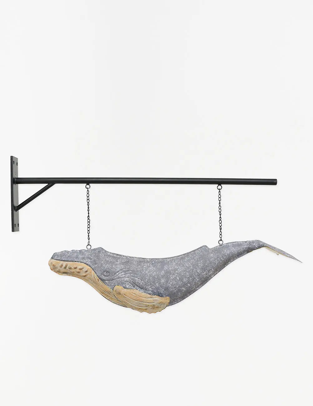 Ballena de metal con soporte para colgar