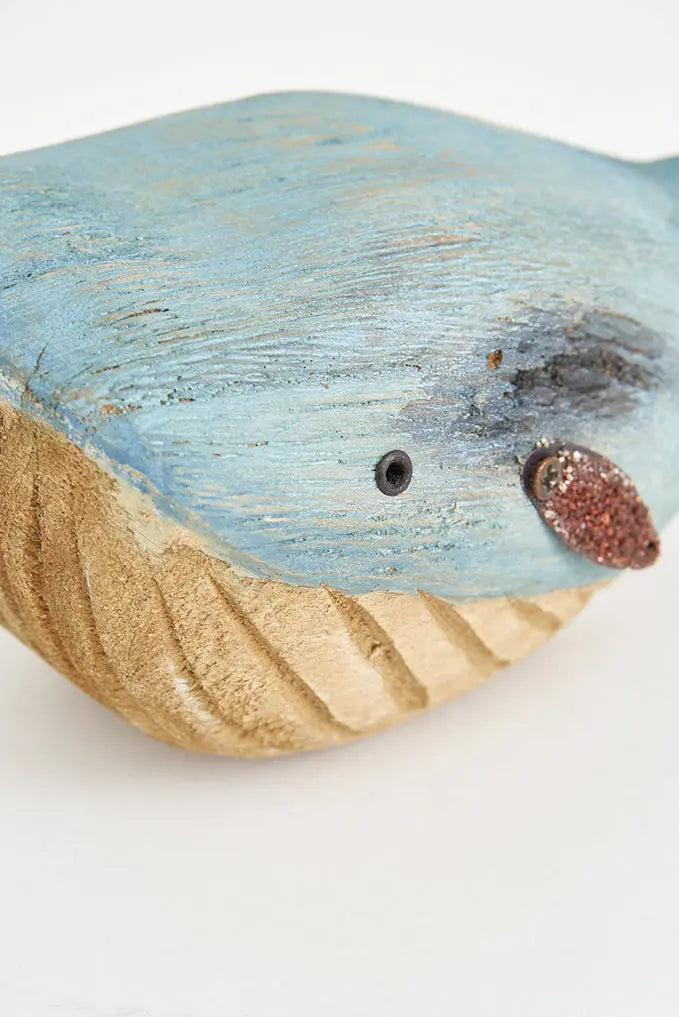 Ballena decorativa de madera y metal pequeña Batela Deco 2024