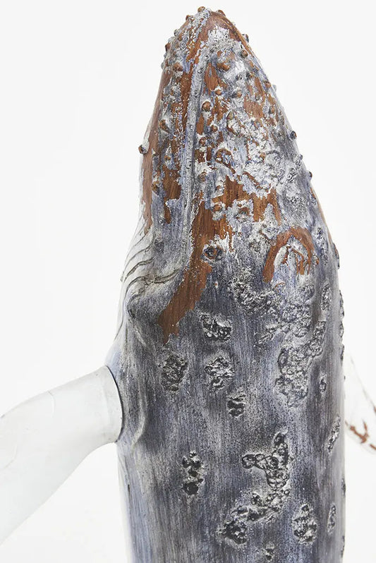 Ballena decorativa en resina azul y blanca Batela Deco 2024