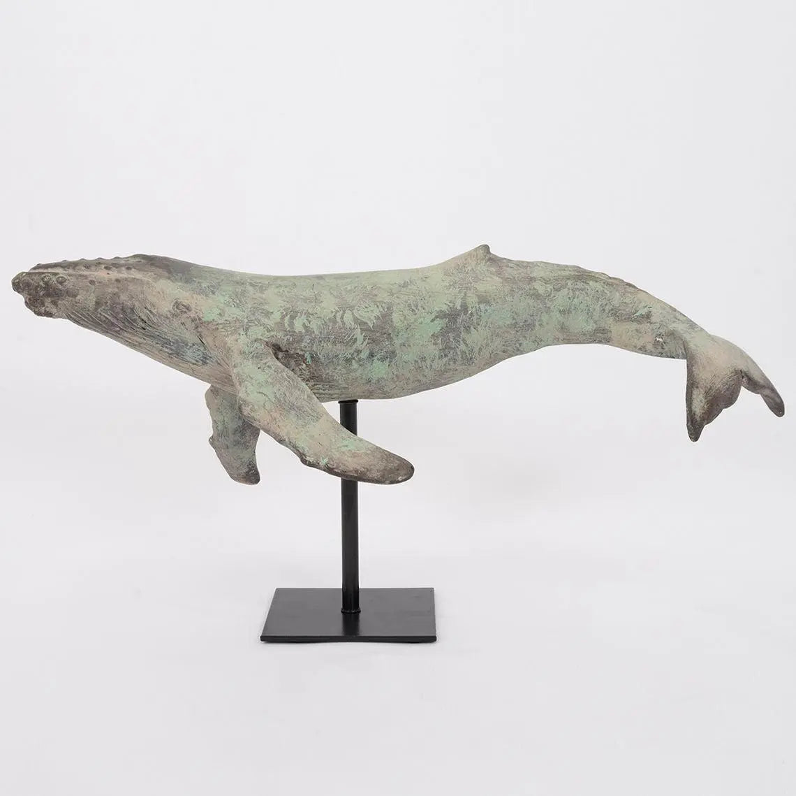 Ballena decorativa en resina con base - D1842 Batela