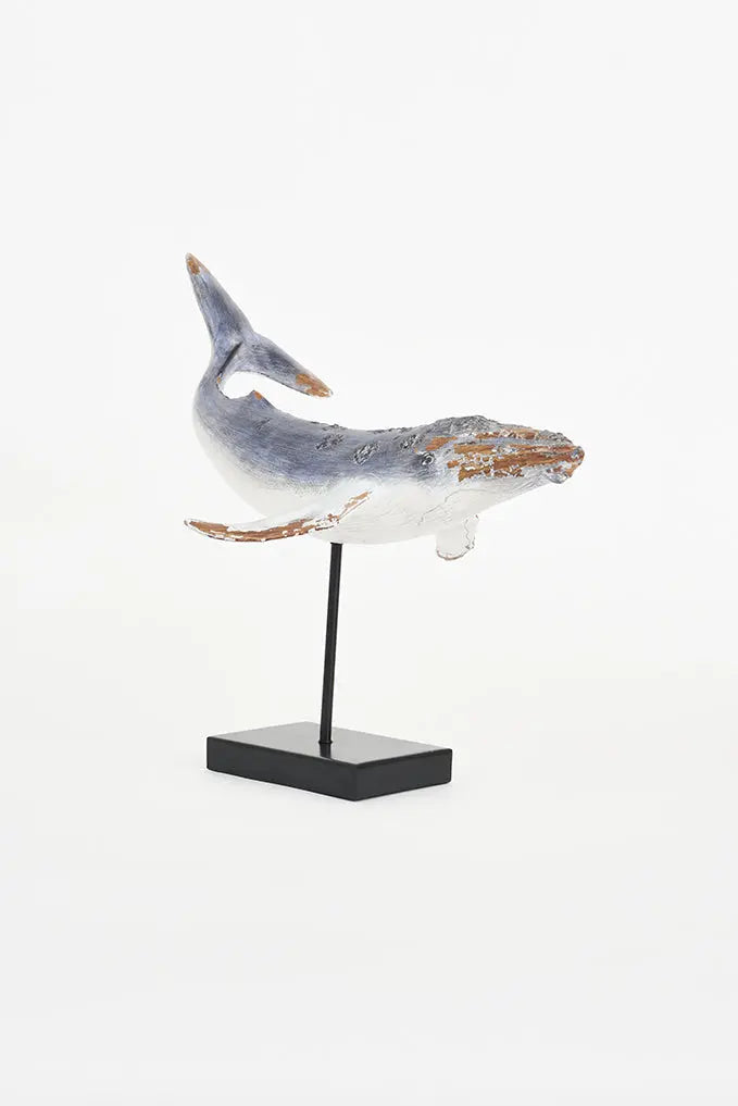 Ballena en resina con base de metal, Azul y blanca Batela Deco 2024