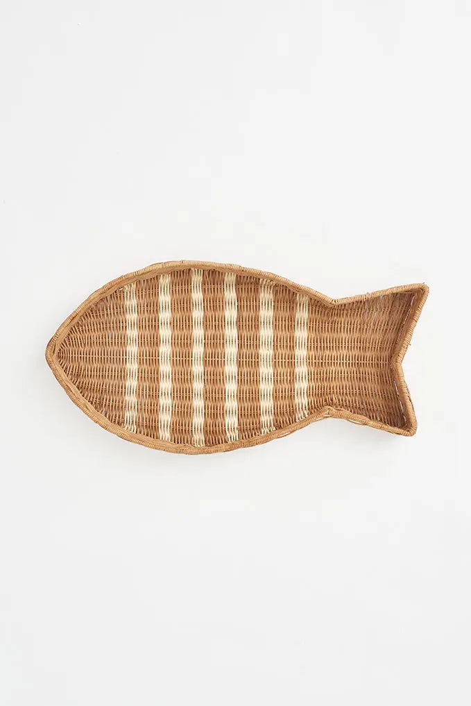 Large fish-shaped rattan tray