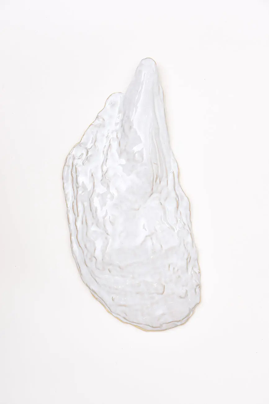 Bandeja pequeña con forma de ostra de cerámica