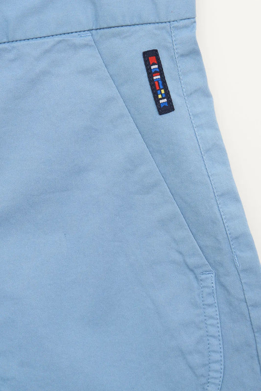 Bermuda shorts with patch pockets