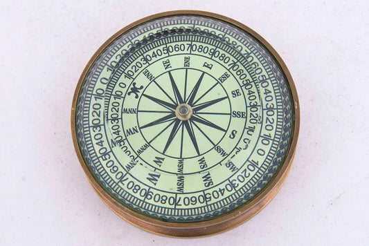 Brújula con lupa - D814 Batela