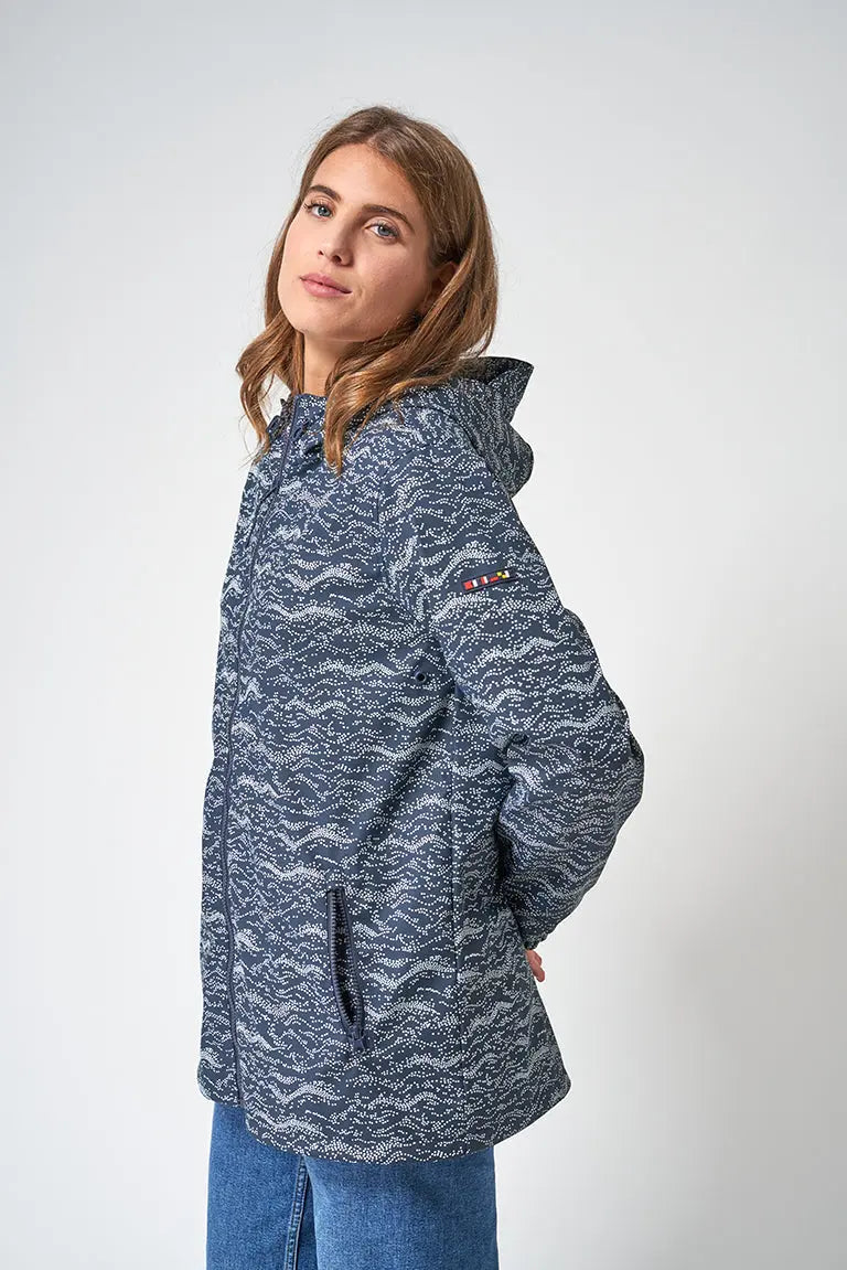 Printed polyurethane raincoat with inner lining