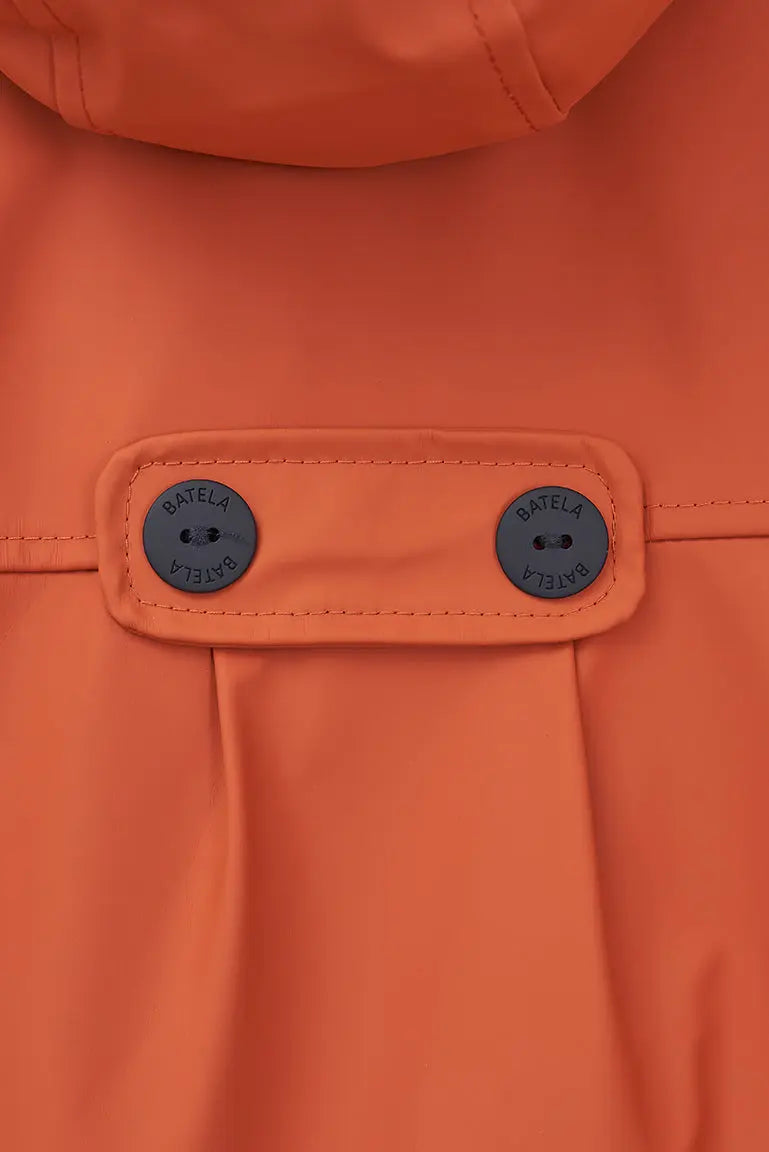 Chubasquero Batela con polar de pelo largo en el interior